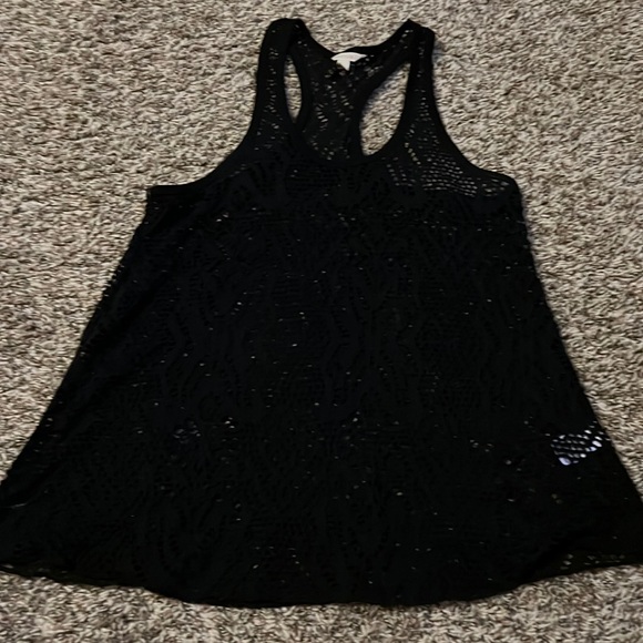 Tank - Picture 1 of 2